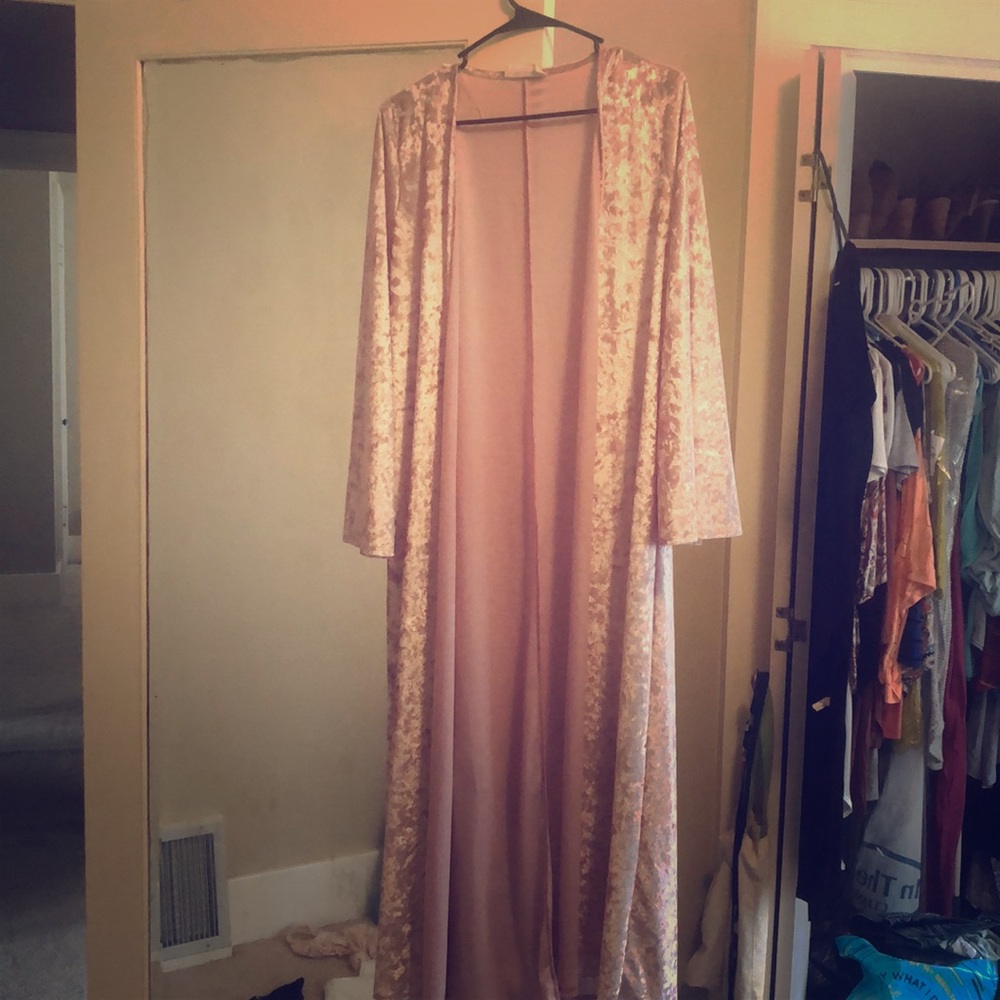 Pink velvet duster